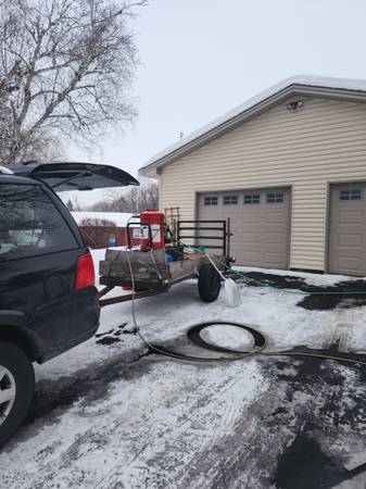 SNOW & ICE DAM REMOVAL OF ROOFS