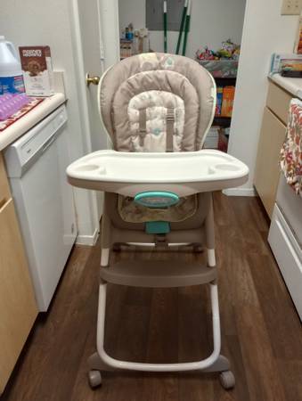 Ingenuity Trio 3 in 1 Deluxe High Chair Ingenuity