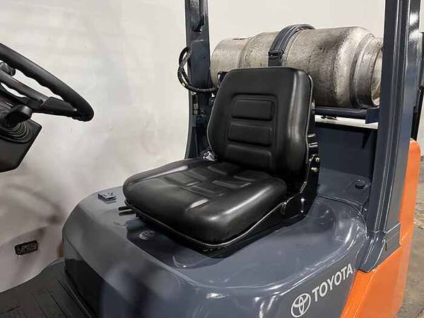 ??? 2013 TOYOTA 8FGCU25 FORKLIFT ???