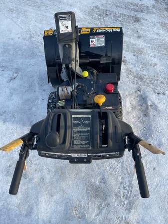 MTD Yard Machine Snowblower 10.5/26