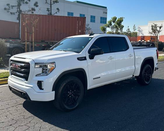 2020 GMC Sierra Elevation RWD