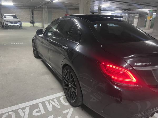 Mercedes Benz C63