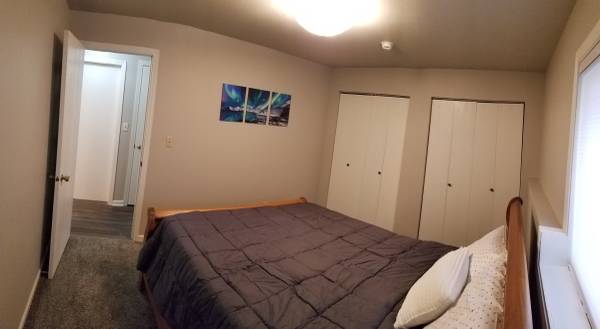 Fully furnished 2 bedroom 1 bath