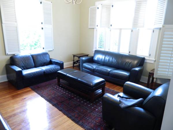 GORGEOUS 3-BEDROOM FURNISHED AUDUBON PARK HOME FOR 2023-24 SCHOOL YEAR