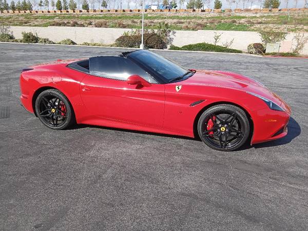 2017 FERRARI CALIFORNIA T