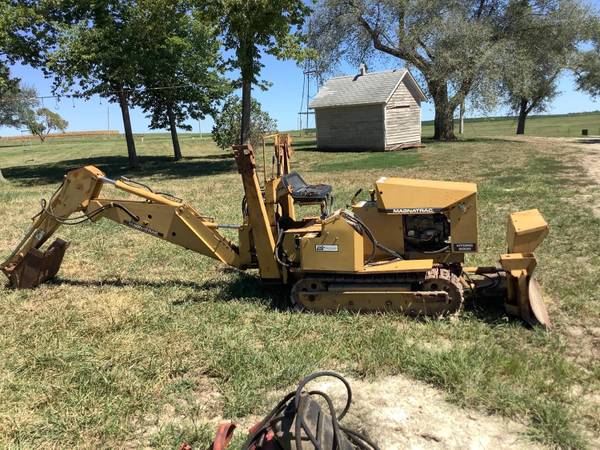 Skid Steer Service/ and small dozer available too