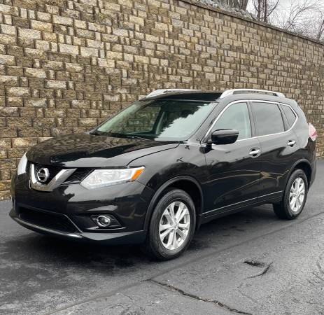 2016 Nissan Rogue SV AWD SUV 4 Cyl. Automatic LOW MILES 64K