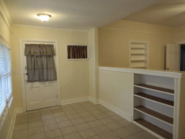 2 bedroom 2 bath Duckpond Neighborhood