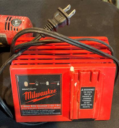 Milwaukee 18 Volt Drill and Two Chargers