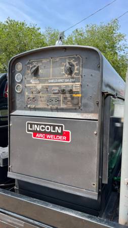 Lincoln SA 250 Diesel Welder