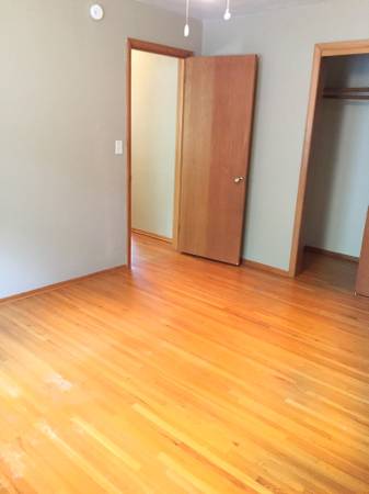 Hardwood*Charming**Downtown*Heat Paid*Avail NOW