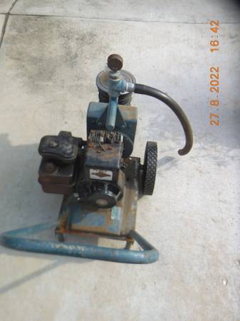 Water Pump Transfer Pump Sta Rite 3 H.P. Briggs