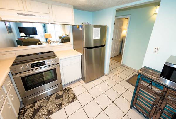 Family Friendly 2 Bdrm Condo Rentals By PC Beach Owner Near 30A