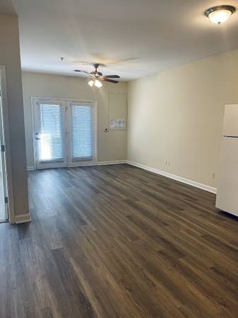 1 Bed, 1 Bath Apartments for Rent!