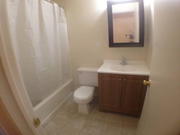 Renovated 2 Bedroom 1 Bath Apartment, $1290 and up Waterbury