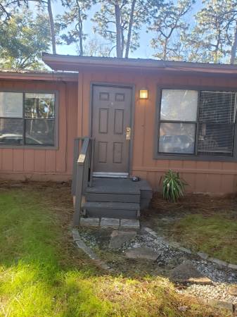 Affordable & Clean Patio Home- Available NOW in Shalimar, FL