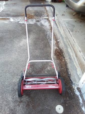 Hyper Tough 18 Inch Reel Mower