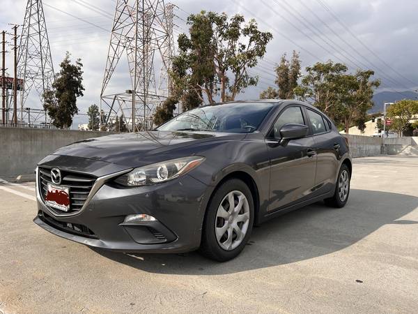 Used 2015 MAZDA MAZDA3 i Touring Hatchback 4D