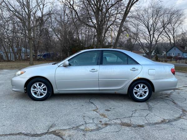 2005 TOYOTA CAMRY