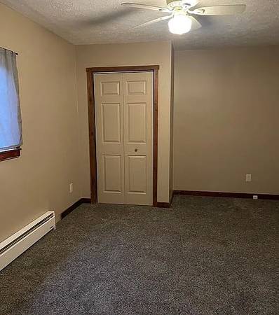 @2 bedroom 1 bath: @ 2422 Haskell Rd