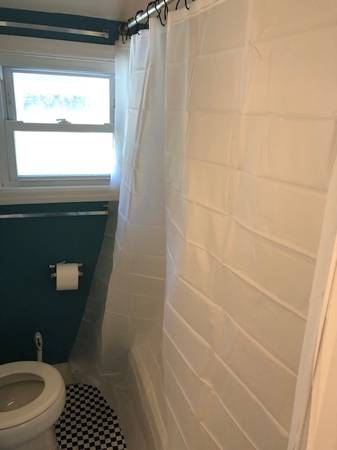 Clean one bedroom in Sidney, NY.