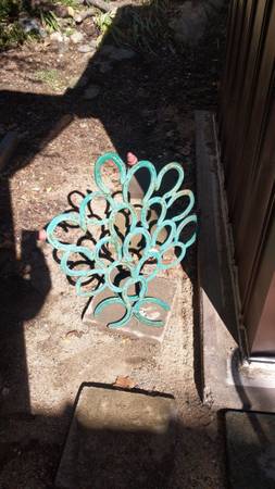 welded horseshoe prickly pear cactus yard art