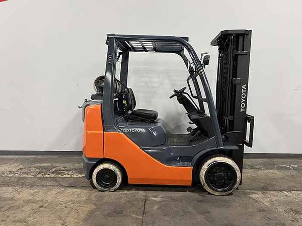 ??? 2013 TOYOTA 8FGCU25 FORKLIFT ???