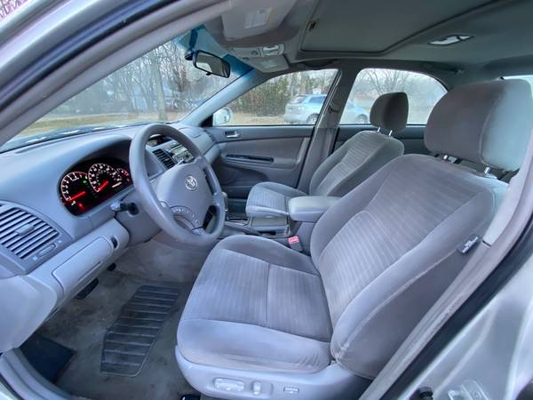 2005 TOYOTA CAMRY