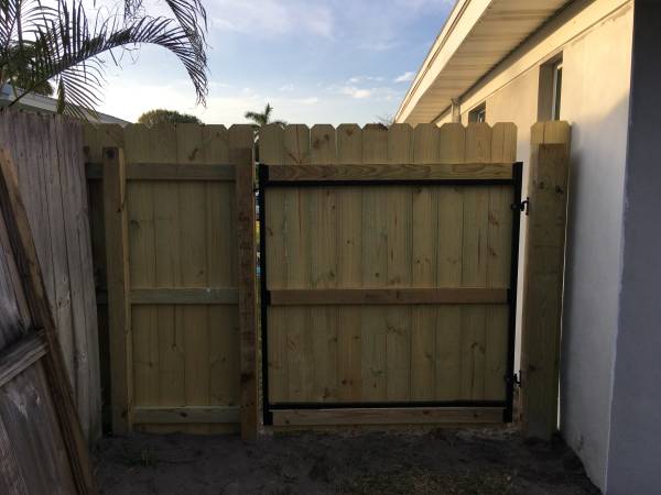 Wood Fence Repair