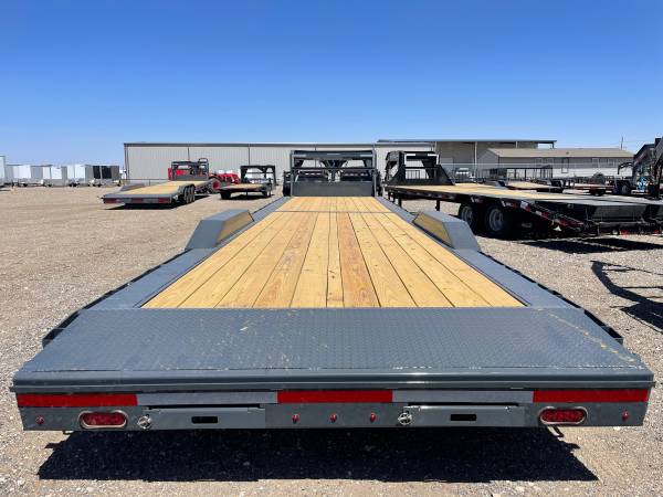 102X36 Equipment Hauler – Drive Over Fenders – 2 Rear Jacks- 7K Axles