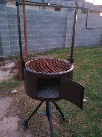 BBQ pit