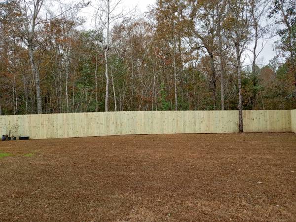 PROFESSIONAL FENCE INSTALLATION!