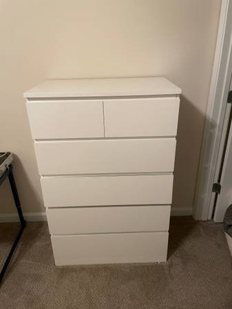 Free!!! 6-Drawer Dresser and sofa