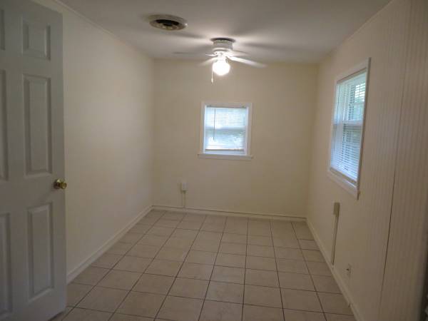 2 bedroom 2 bath Duckpond Neighborhood