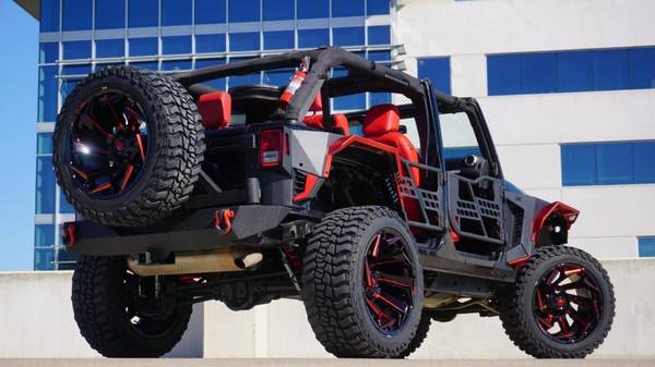 2015 Jeep Wrangler Unlimited 4 DOOR * WoOoW * Lifted * CUSTOM !! JK