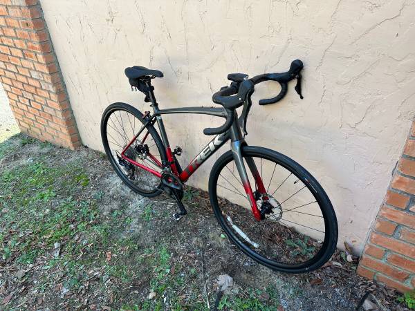 Trek Domane AL 5 Disc 54” Gravel / Road / Cyclocross Bike – Shimano 105