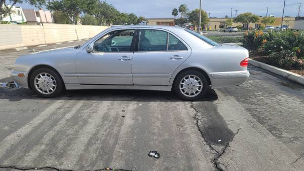 2001 Mercedes Benz E320 for Sale