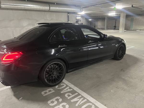 Mercedes Benz C63