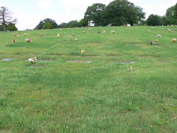 CEMETERY LOT