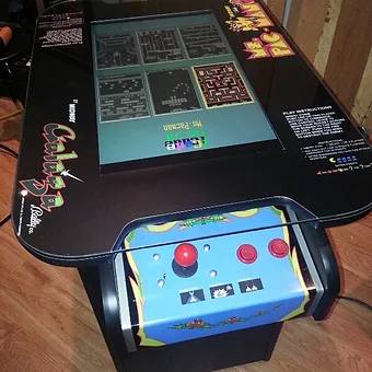 Classic Arcade Cocktail Table