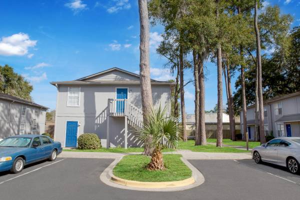 BRAND NEW RENOVATED TOWNHOMES