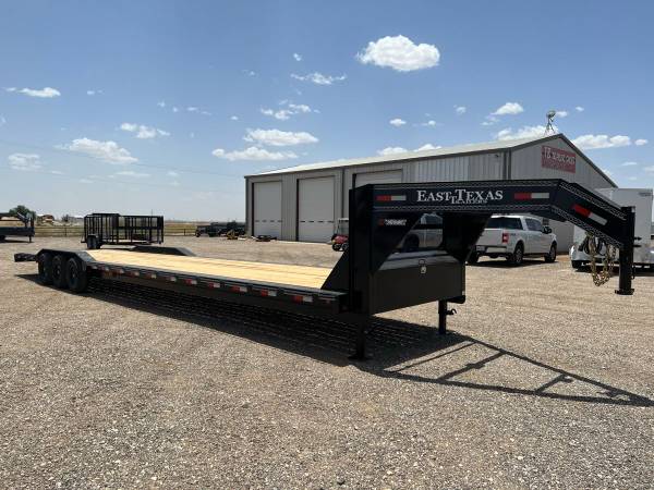 102X40 (21K) Triple Axle Car/ Equipment Trailer w/ Drive-over Fenders