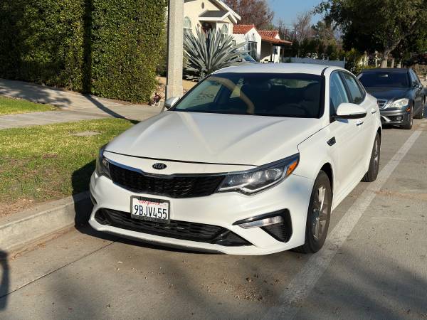 2019 Kia Optima LX / FE Low Miles 46k 38 MPG Gas Saver