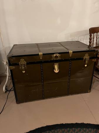 Antique Vintage Large Army Green Trunk/ Chest Storage