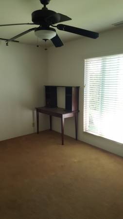 Room for rent by Merced JC