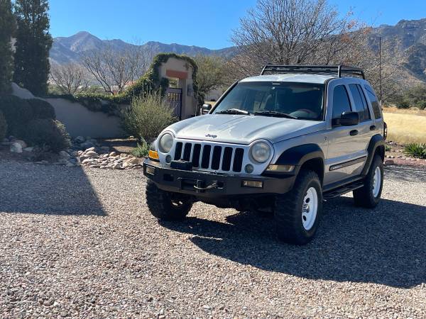 Jeep Liberty 2005 4×4 Turbo Diesel