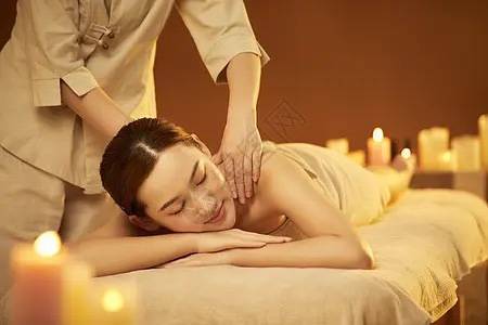 Pine SPA – Massage (478-442-7587)