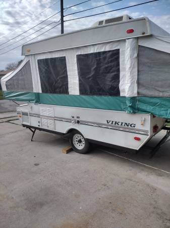 2001 Viking pop up with front storage