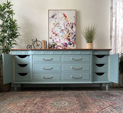 Dresser Credenza Entry Table