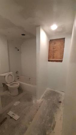 HANDYMAN & REMODELS / REASONABLE / LG OR SMALL JOB